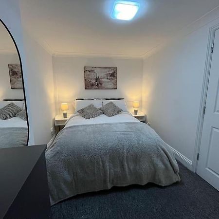 Appartement Modern & Stylish Haven In Heart Of Londres Extérieur photo